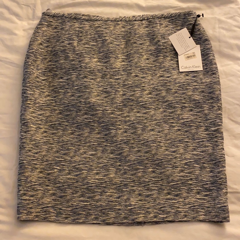 Calvin Klein NWT Navy Cream Petite  Skirt